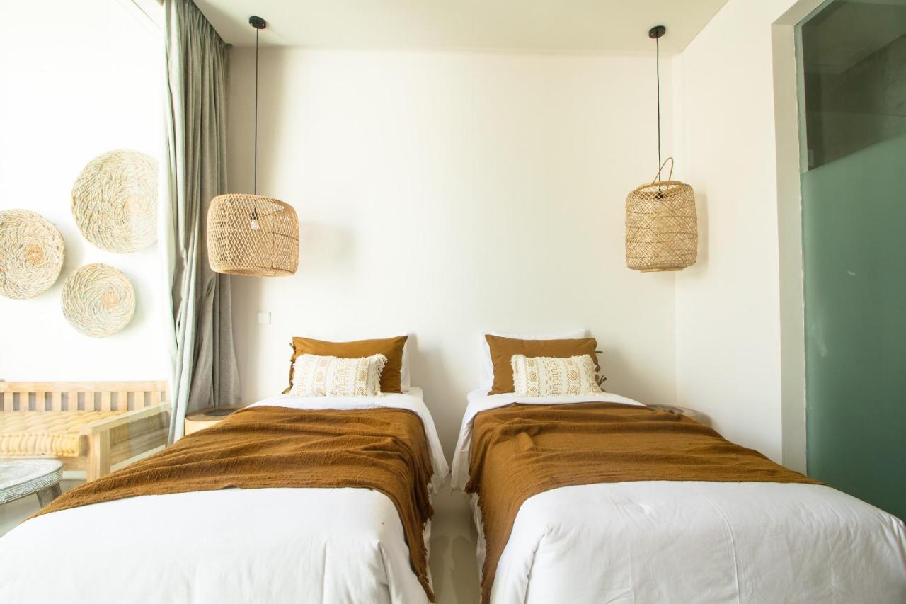 Pelangi 148 Beach Suites 塞米亚克 外观 照片