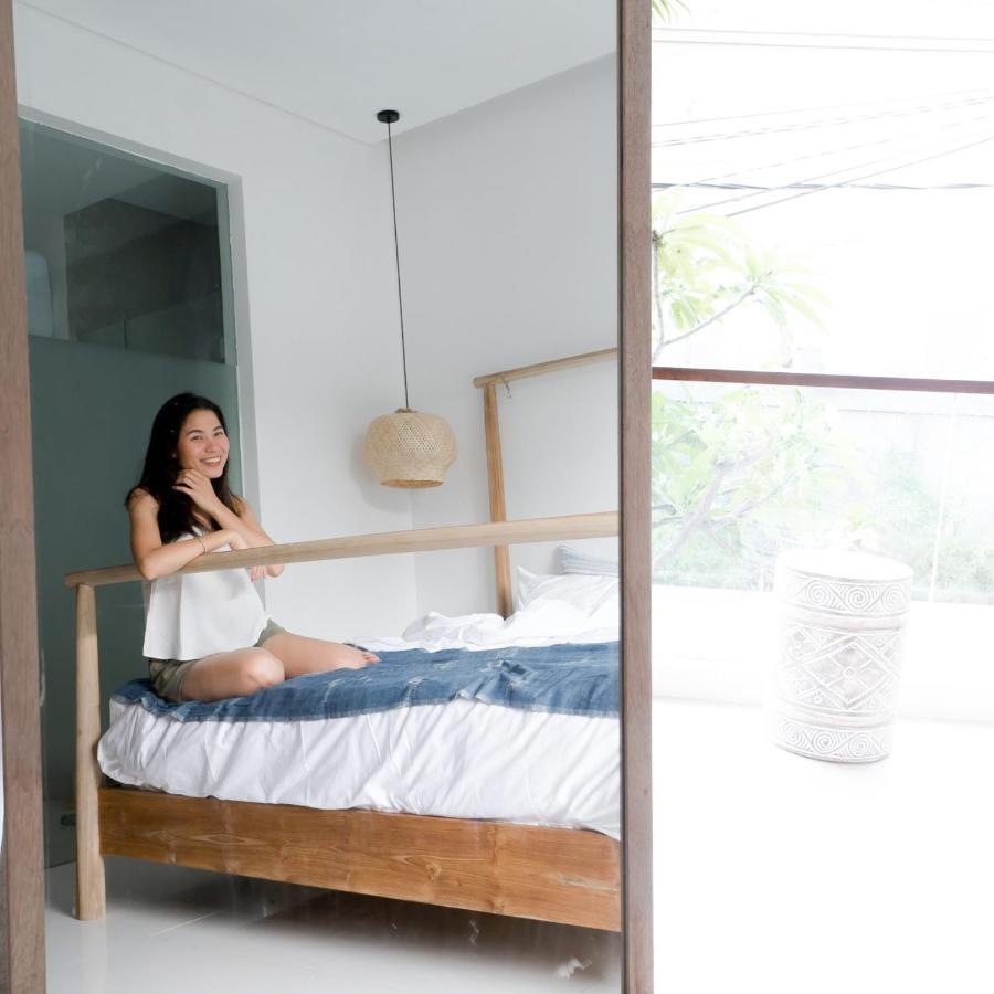 Pelangi 148 Beach Suites 塞米亚克 外观 照片