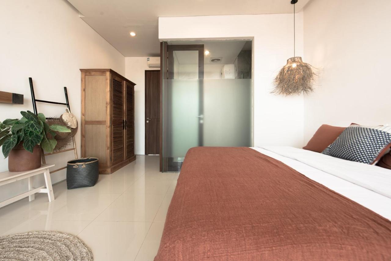 Pelangi 148 Beach Suites 塞米亚克 外观 照片
