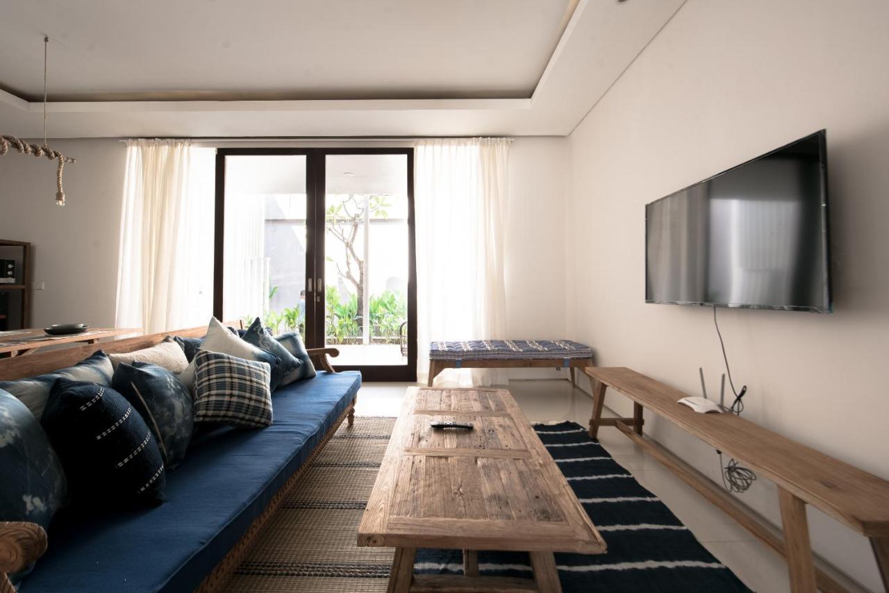 Pelangi 148 Beach Suites 塞米亚克 外观 照片