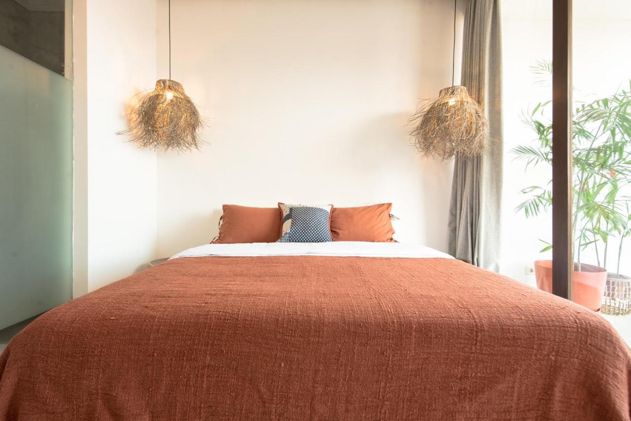 Pelangi 148 Beach Suites 塞米亚克 外观 照片